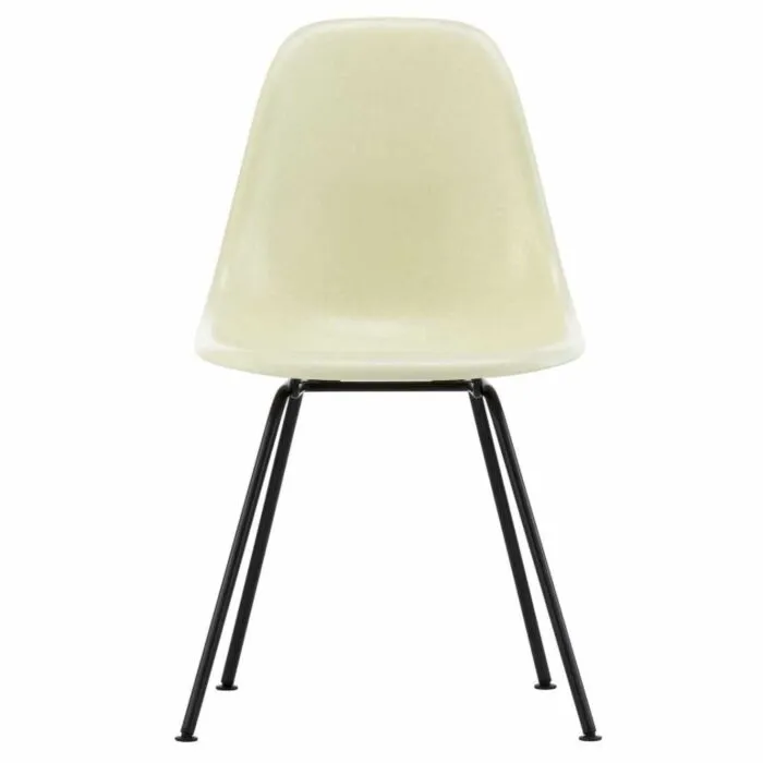 Fabrieksprijs Vitra Eames DSX Fiberglass stoel met zwart onderstel-Parchment