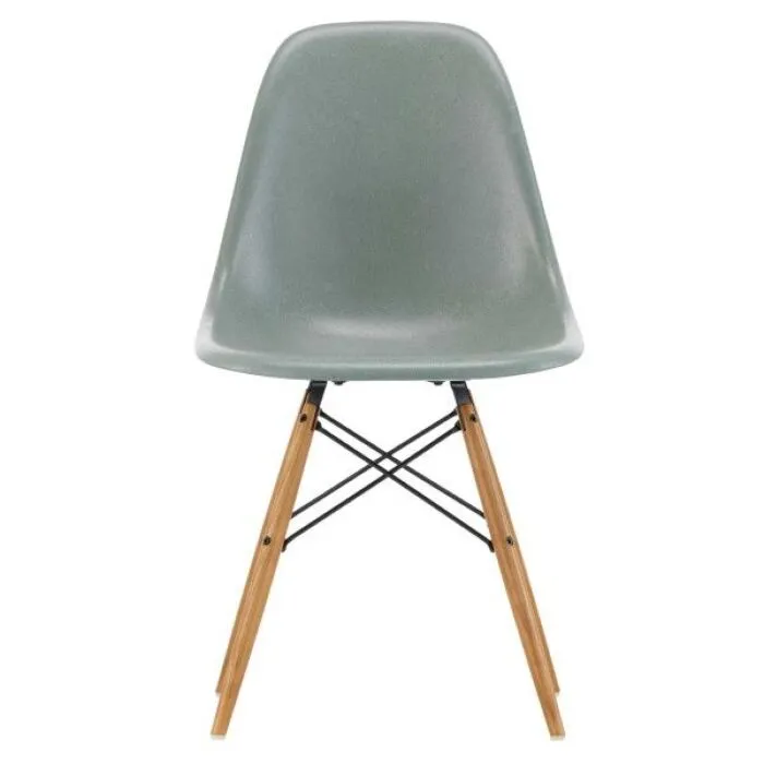 Must-Have Vitra Eames DSW Fiberglass stoel met esdoorn goud onderstel-Sea Foam Green