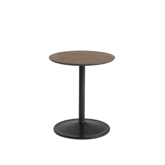 Aanbieding muuto Soft bijzettafel-Solid Smoked Oak/Black-41x48 cm (Øxh)
