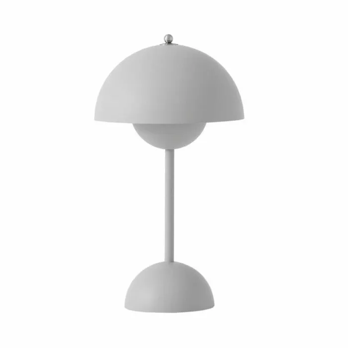 Shop Nu &tradition Flowerpot VP9 draagbare tafellamp-Mat licht grijs