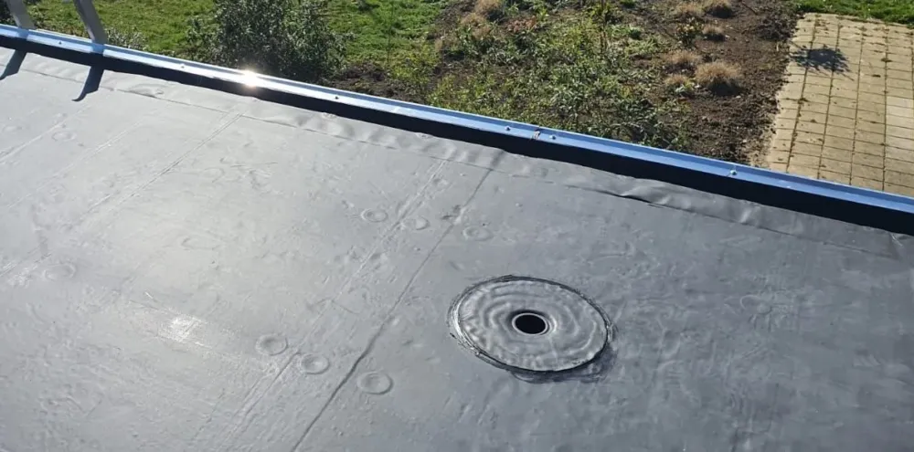 Actieprijs EPDM dakvlak pakket 3050x4500x1,14mm (=13,72m²)
