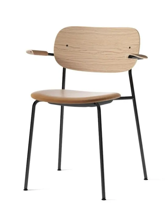 Audo Copenhagen Co gestoffeerde eetkamerstoel met armleuningen - Natural Oak-Dakar 0250 Betrouwbaar