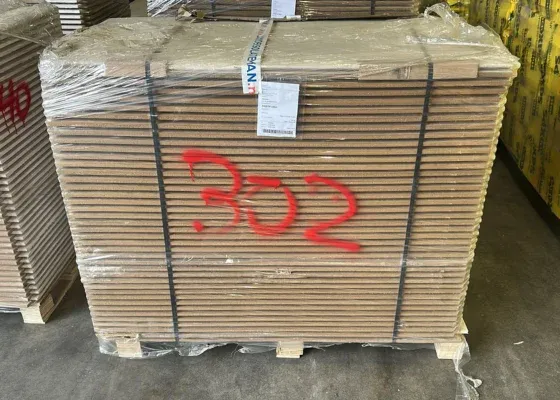Beperkte Voorraad Outletpartij 302 Vloerelement 10+12mm magnesiet + houtvezel (=28,80²)