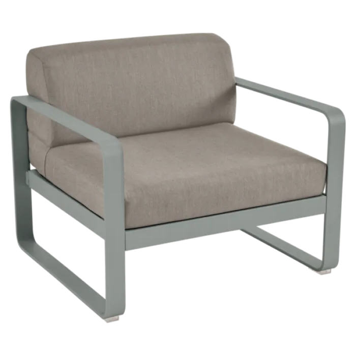 Fermob Bellevie fauteuil met grey taupe zitkussen-Lapilli Grey Merkproduct