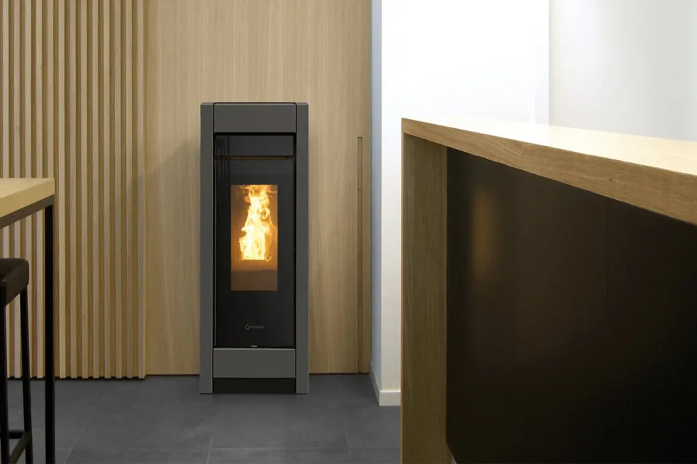 Populair Thermorossi Essenza Idra 18 Metalcolor pelletkachel