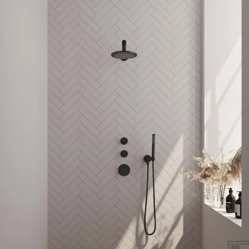 Regendoucheset Inbouw Brauer Black Carving Thermostatisch 20cm met Wandarm en Handdouche Staaf Losse Stopkranen Mat Zwart Exclusieve Aanbieding