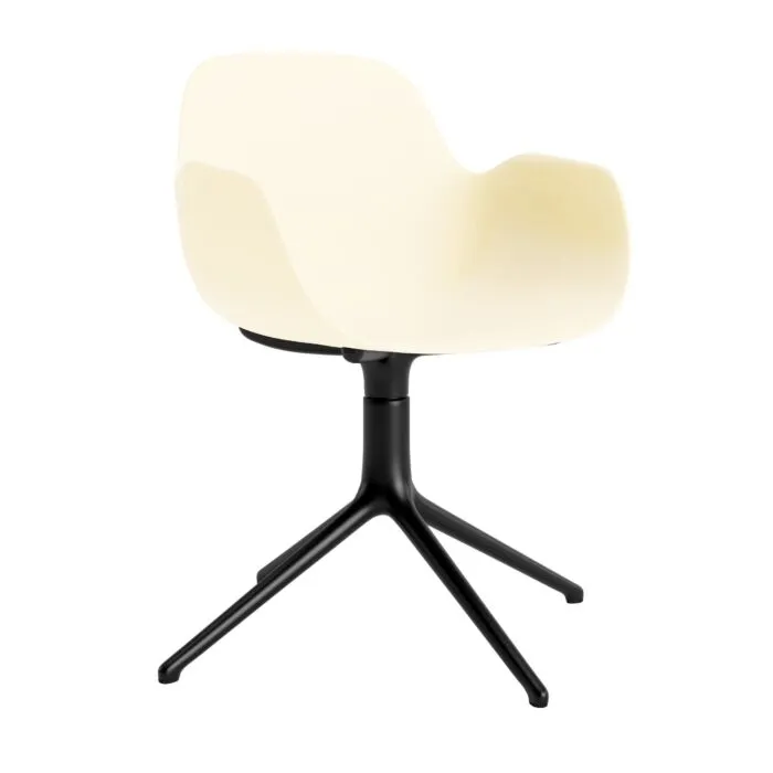 Premium Normann Copenhagen Form Swivel armstoel black aluminium onderstel-Cream
