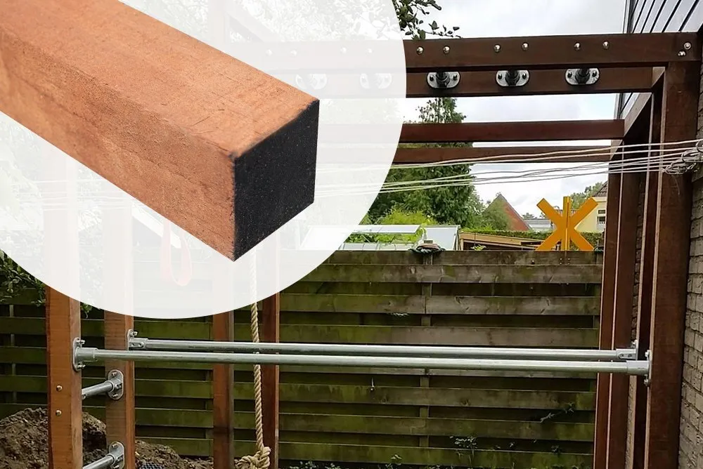 Vierkante Paal Hardhout 10x10cm Fijnbezaagd Ongepunt - Ongepunt Aanbieding