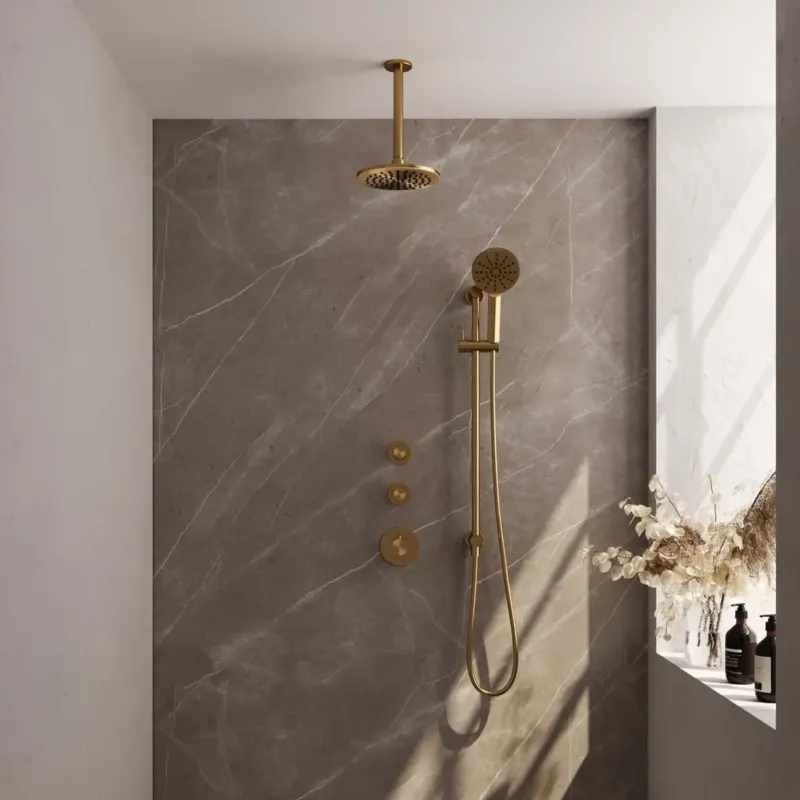 Brauer Gold Edition complete inbouw regendouche met 3 standen handdouche, plafondarm, glijstang en hoofddouche 20cm set 23 messing geborsteld PVD Laatste Versie