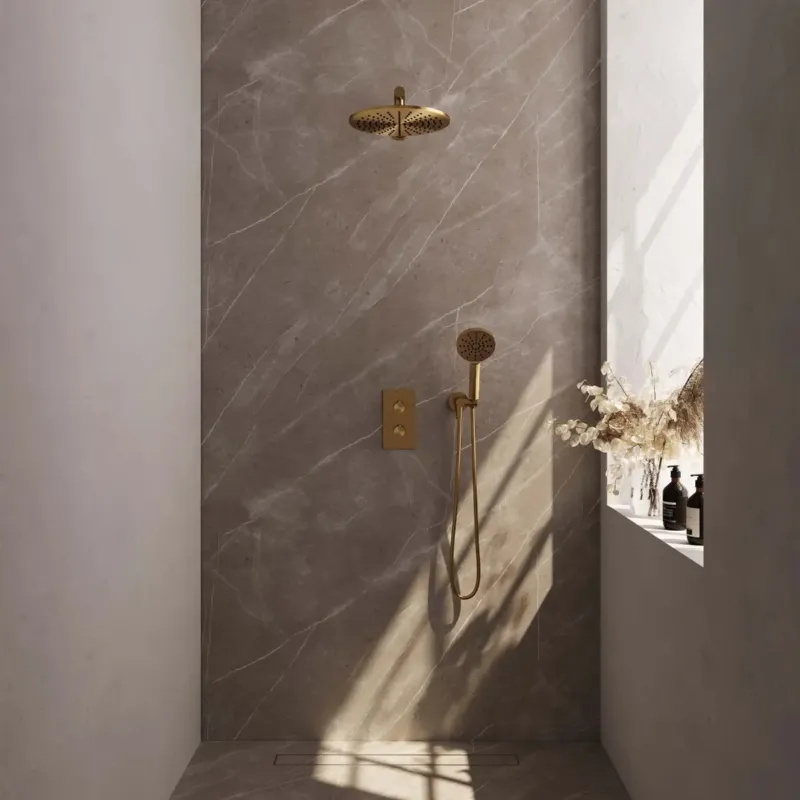 Brauer Gold Edition complete inbouw regendouche met 3 standen handdouche, rechte wandarm en hoofddouche 30cm set 32 messing geborsteld PVD Beperkte Voorraad